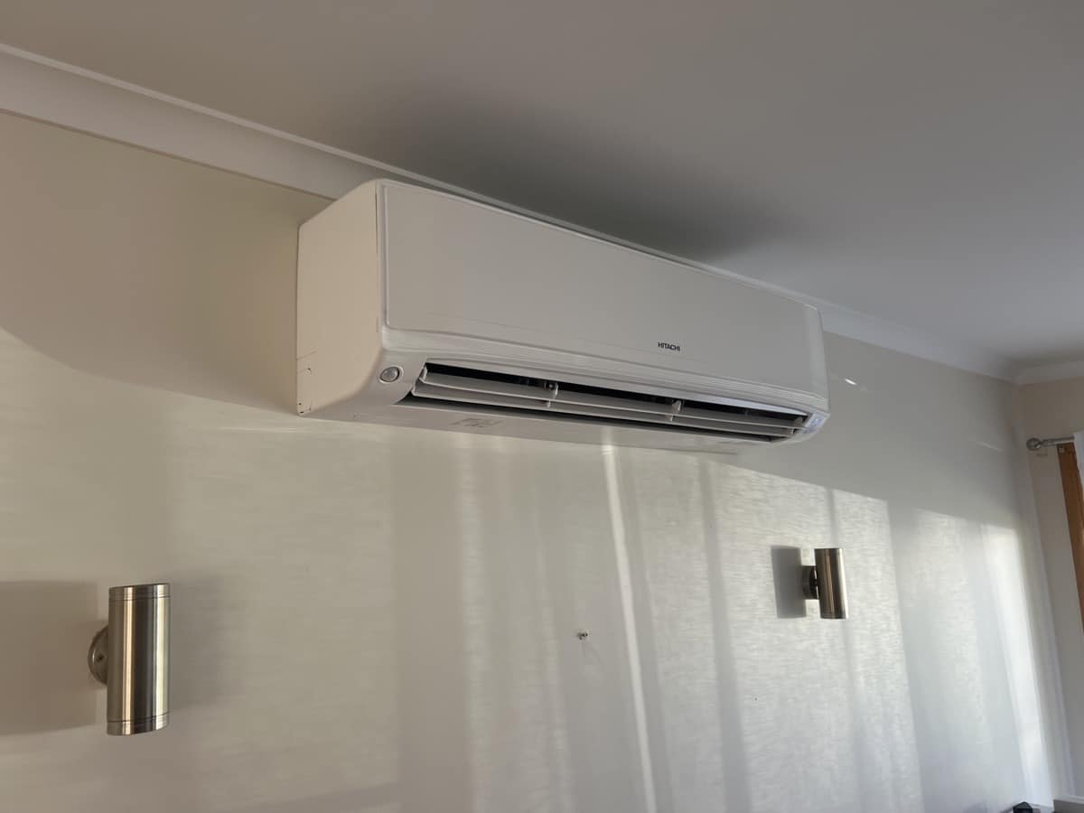 Read more about the article Understanding How Ducted Air Conditioning Systems Work in Taree